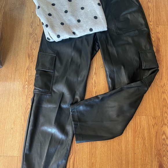 7 For All Mankind Faux Leather Cargo Pants - Picture 11 of 16